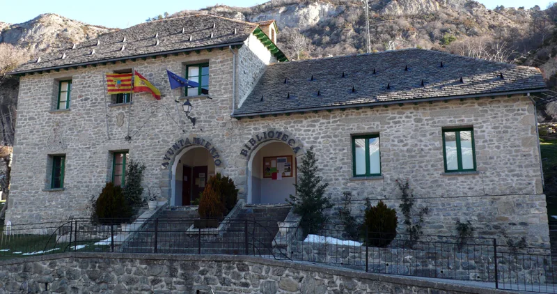 View of Escarrilla