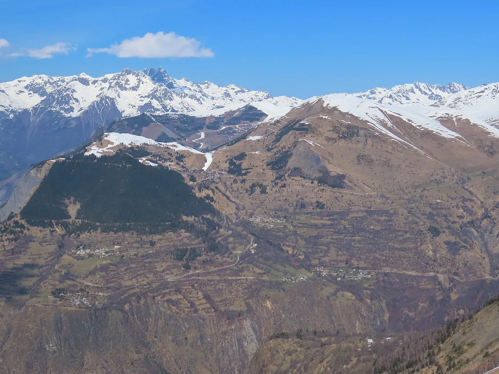 View of Auris
