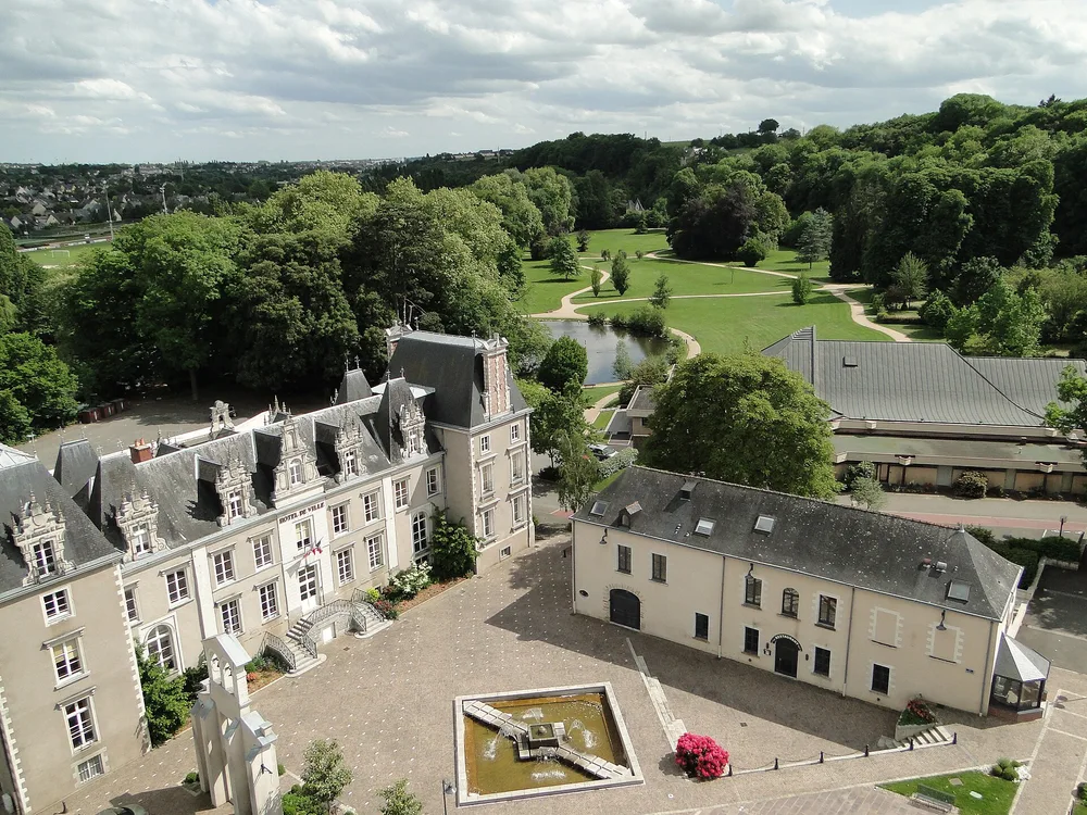 View of Changé