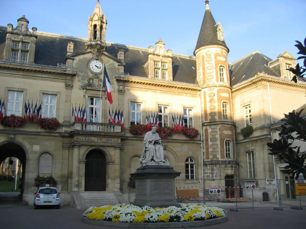 View of Melun