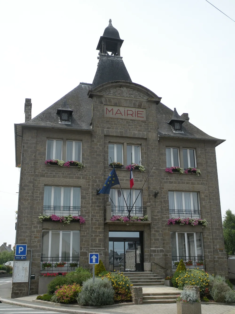View of Saint-Méloir-Des-Ondes